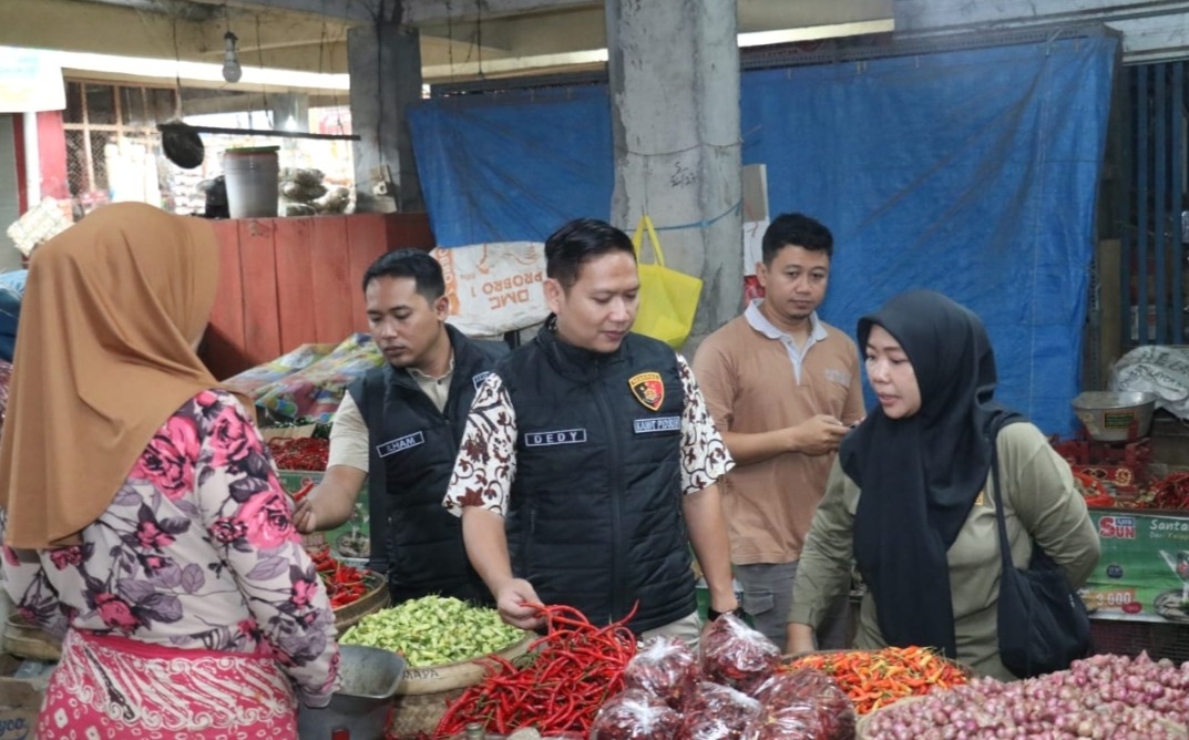 Jelang Ramadan 1446 H, Satgas Pangan Polres Magetan Sidak Pasar