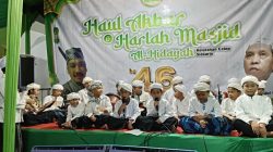 Tahlil Ratusan Jemaah Semarakkan Haul Akbar Masjid Al Hidayah Celep