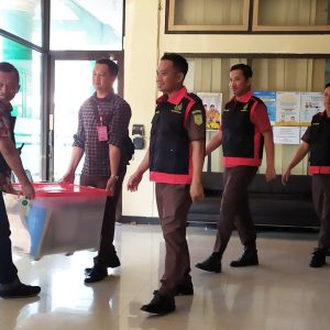 Kejari Kabupaten Blitar Geledah Kantor DPUPR, Sita Sejumlah Dokumen Penting