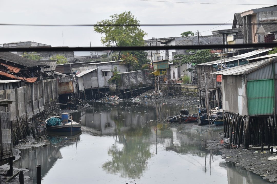 Masih Pasang Patok, Normalisasi Sungai Kalianak Sepanjang 3 Km