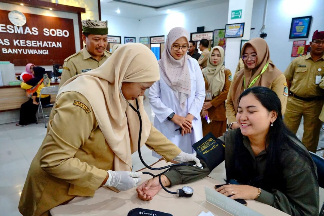 Bupati Banyuwangi Ajak masyarakat untuk Memanfaatkan Program Pemeriksaan Kesehatan Gratis