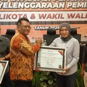 IJTI Korda Kediri Raih Penghargaan Bawaslu atas Kontribusi dalam Pengawasan Pilkada 2024