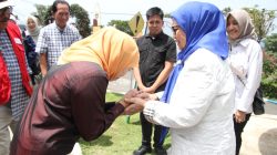 Imam Utomo Jamu Khofifah dengan Durian