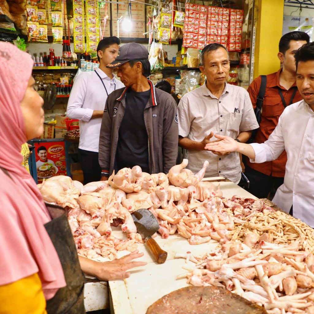 Stabilkan Harga Bahan Pokok, Pemprov Jatim Gencarkan Operasi Pasar