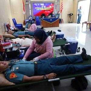 HUT Polisi Militer TNI AL Ke-79, Lanal Banyuwangi Adakan Kegiatan Donor Darah