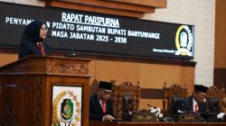 Siapkan Beasiswa untuk 1000 Anak, Bupati Ipuk Jabarkan Program Prioritas