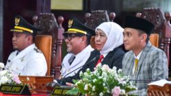 Gubernur Saksikan Sertijab Bupati Probolinggo