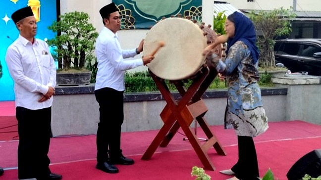 Tingkatkan Daya Beli Pasar Tradisional, Wali Kota Blitar Buka SAE Ramadhan Festival 2025