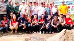 Kunjungi Bedah Rumah, Bupati Blitar Apresiasi Semangat Gotong-royong Masyarakat