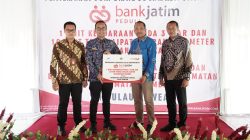 Tingkatkan Ekonomi Bawean, Bank Jatim Salurkan Bantuan Tenda hingga Kendaraan