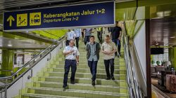 Seskab dan Menhub Tinjau Kesiapan Stasiun Gambir Hadapi Arus Mudik Lebaran