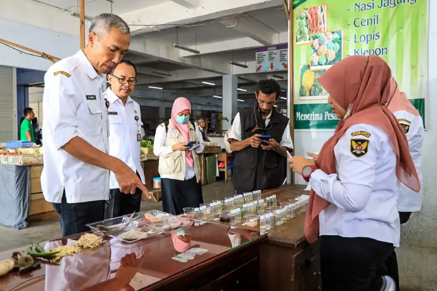 Pemkot Kediri Sidak Pasar, Temukan 30 Persen Sampel Pangan Mengandung Zat Berbahaya