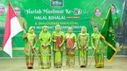 Khofifah Kukuhkan 400 Paralegal Muslimat NU Jateng, Perkuat Akses Keadilan Perempuan dan Anak