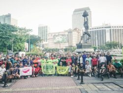 Persebaya Kembali Sebarkan Virus Perdamaian Antar Suporter Lewat Jersey Run di Jakarta