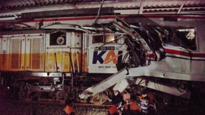 Tabrakan Bekasi Timur: Human Error atau Sistem yang Gagal?