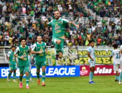 Persebaya Gilas PSBS 4-0, Bernardo Tavares Sebut Timnya Layak Raih 3 Poin