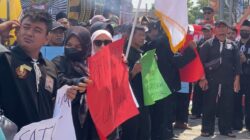 Tolak Organisasi Tak Berbadan Hukum Resmi, PSHT Gelar Aksi Damai
