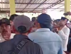 Pembentukan Panitia Pemilihan BPD Desa Curah Kalong Jember Ricuh