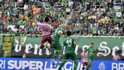 Dilaga Pamungkas, Persebaya Gelomtor Persik 5-0