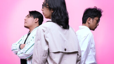 One More Light Rilis ” Save May Heart