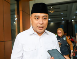 Wali Kota Surabaya Buka Hotline “Lapor Cak Eri”