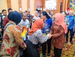 Gubernur Khofifah Harapkan ASN Jadi Strategic Leader  Hadapi Tantangan Global
