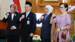 Khofifah Kukuhkan Hasoloan Manalu sebagai Kepala Perwakilan BPKP Jatim