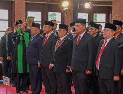 Wali Kota Surabaya Lantik 57 Pejabat, Akan Dievaluasi Setiap 6 Bulan