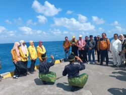 Ali Mufthi Pimpin Safari Politik Golkar di Bawean, Infrastruktur Jadi Sorotan