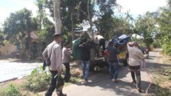 Para Bebotoh Lari Tunggang-langgang saat Polisi Bubarkan Arena Judi Sabung Ayam di Blitar