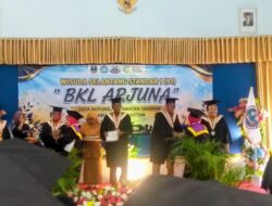 31 Wisudawan BLK Arjuna Duyung Diwusuda Dinas PPKB PP dan PA Megetan