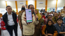 Uji Coba Digitalisasi Bansos Surabaya Berjalan Efektif