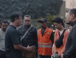 Dua Petugas DLH Surabaya Pungli PKL Kawasan Tugu Pahlawan