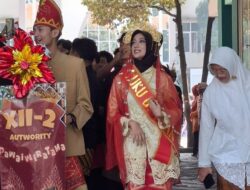 Pakaian Suku se Nusantara, Meriahkan Pawai Budaya Kemerdekaan Republik Indonesia MAN Sidoarjo