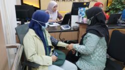 Perlindungan dari HPV Diperkuat, 400 Peserta Ikuti Vaksinasi Dosis Ketiga di BBPOM Surabaya