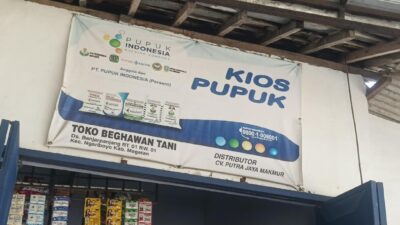 Petani  Mengeluh, Pupuk Subsidi Sulit Didapat Saat Musim Pemupukan 