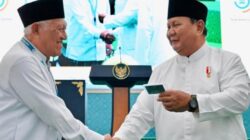 Prabowo Resmi Jadi Anggota NU Seumur Hidup di Jombang