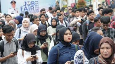 Pemkot Surabaya Buka Akses Kerja hingga Sektor Investasi