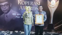Sukses Majukan Koperasi Kota Mojokerto, Ning Ita Raih Penghargaan dari Menkop RI