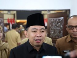 Gus Fawait Sampaikan Jawaban Atas Pandangan Umum Fraksi DPRD Jember 