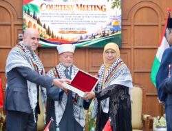 Tiga Tokoh Palestina Temui Khofifah, Bahas Kerja Sama Kemanusiaan