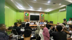 Konferensi pers PD Pasar Joyoboyo Kediri terkait dugaan sewa gelap dan penataan legalitas kios di Pasar Pahing dan Pasar Bandar.