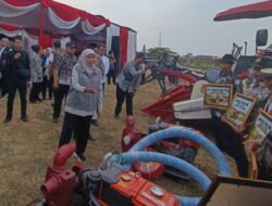 Pemprov Jatim Bantu 7 Alsintan Dukung Produktivitas Pertanian Mojokerto
