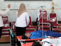 Siswa  SMPN 1 Mojoanyar Kab. Mojokerto Mual dan Muntah Usai Santap MBG