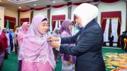 469 ASN Pemprov Jatim Terima Penghargaan