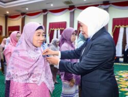469 ASN Pemprov Jatim Terima Penghargaan