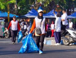 Ning Ita Ajak Warga Bersihkan Sampah Dengan Aktivitas Spogami Asal Jepang