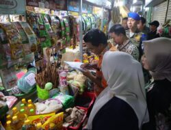 Pemkot Surabaya, Polrestabes dan Kejari Sidak Harga Bapokting di Lima Pasar